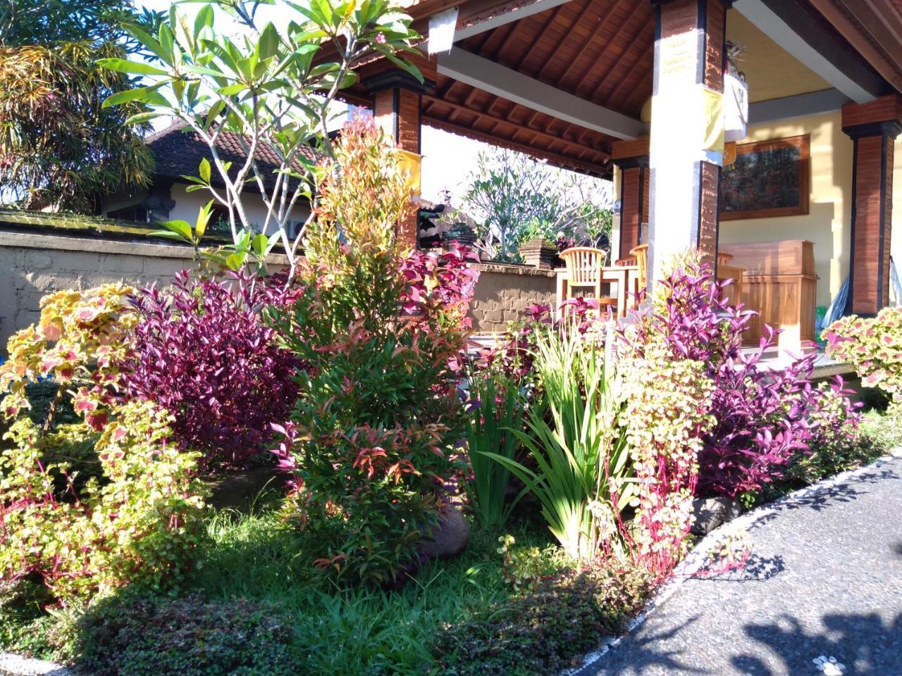 Omank Agus Homestay 우붓 외부 사진